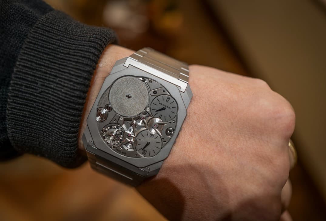 octo-finissimo-thinnest-NFT-bulgari