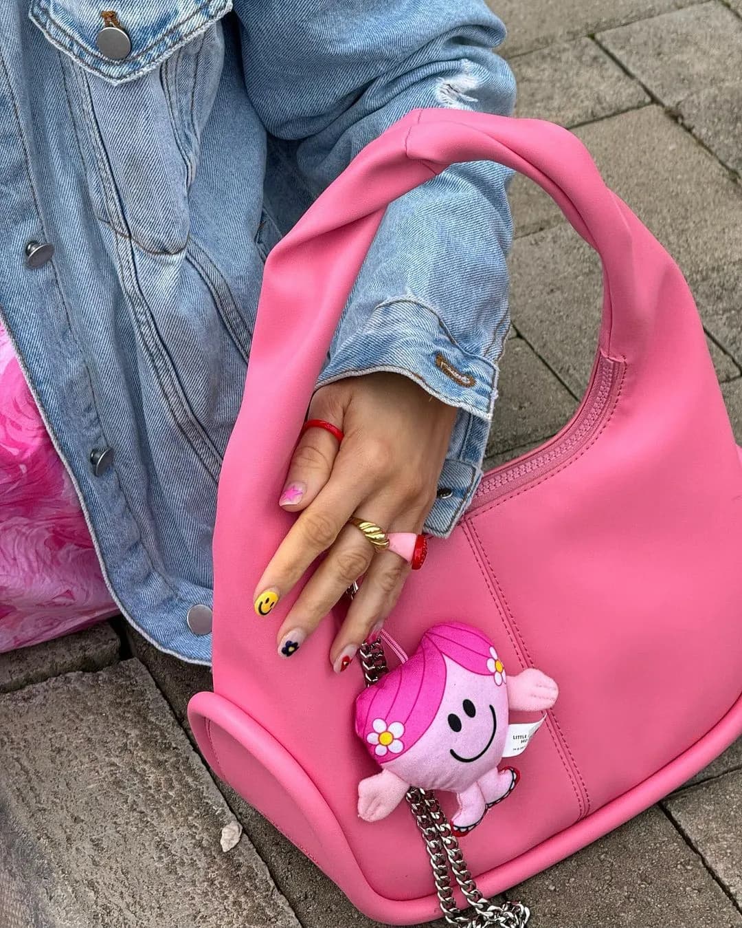 ตุ๊กตาห้อยกระเป๋า