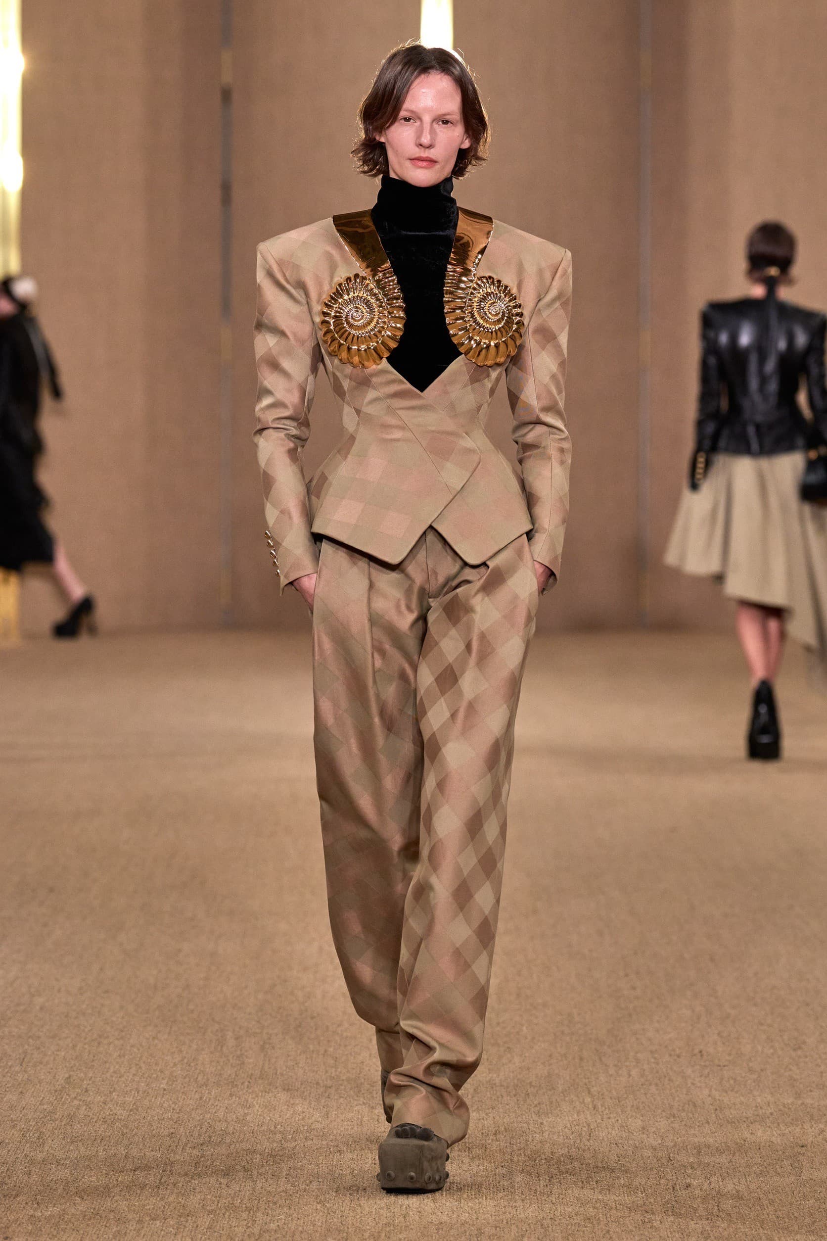 Balmain FW24, Balmain, Balmain Fall Winter 2024, Balmain Fall Winter