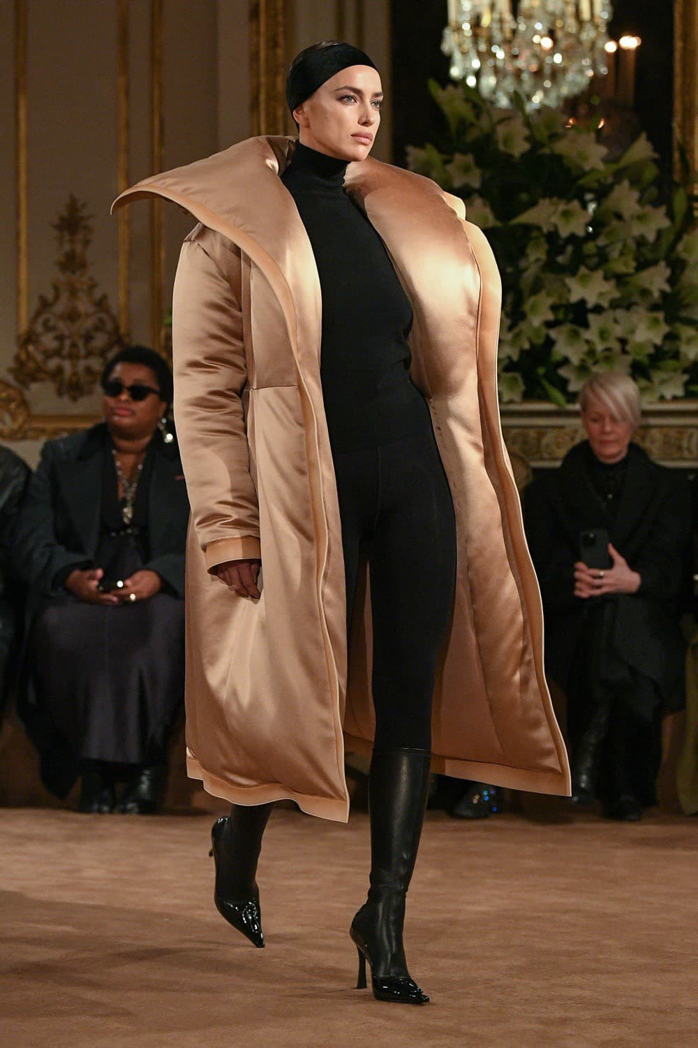 Elsa Schiaparelli, Schiaparelli, Schiaparelli runway, Schiaparelli fw23, Schiaparelli fall winter 2023, Schiaparelli fall winter, Schiaparelli haute couture, Schiaparelli couture