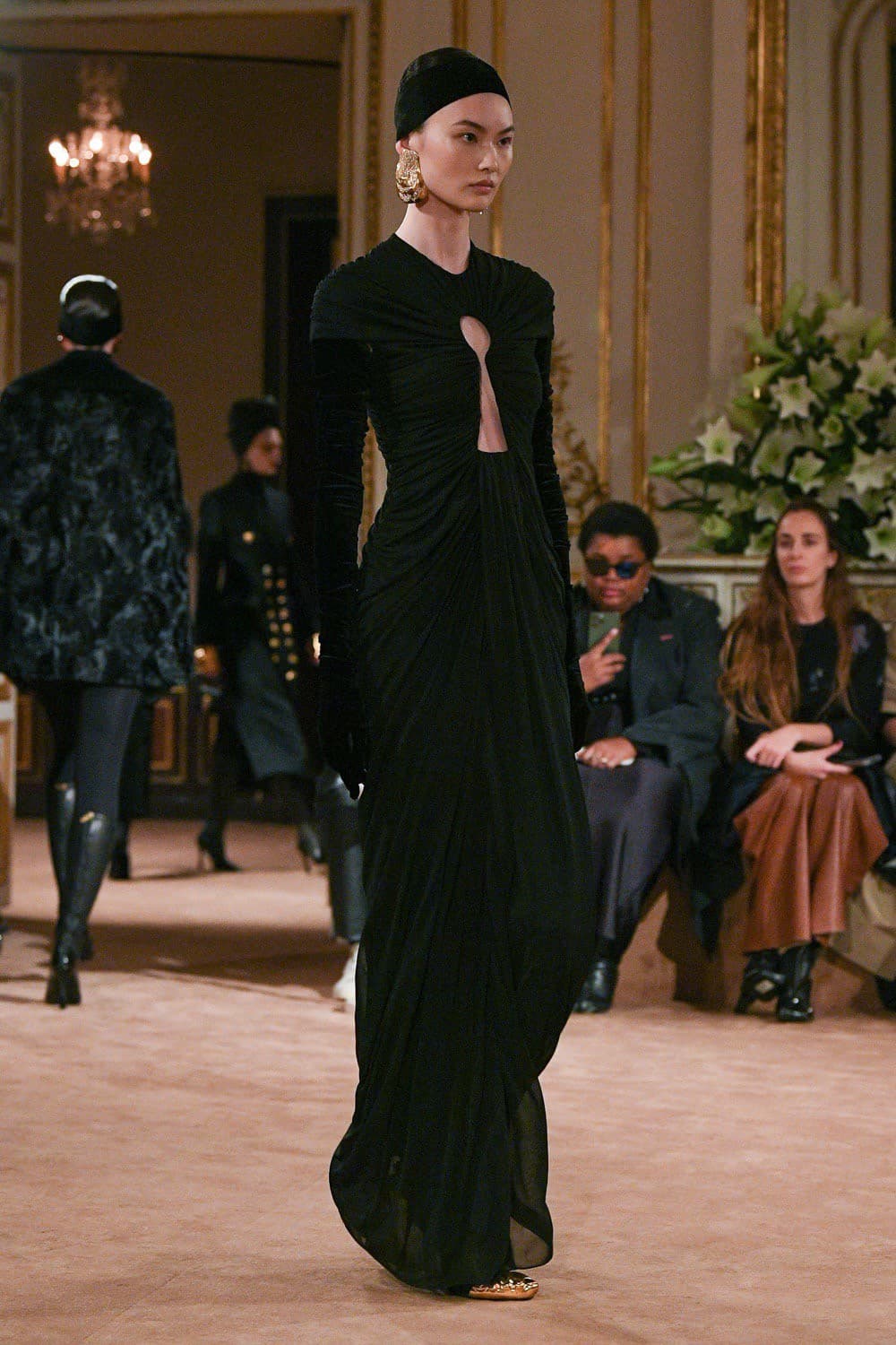 Elsa Schiaparelli, Schiaparelli, Schiaparelli runway, Schiaparelli fw23, Schiaparelli fall winter 2023, Schiaparelli fall winter, Schiaparelli haute couture, Schiaparelli couture