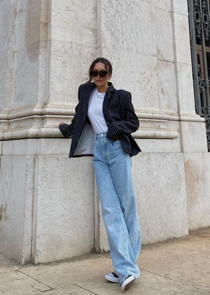 กางเกงยีนส์ทรงกระบอก