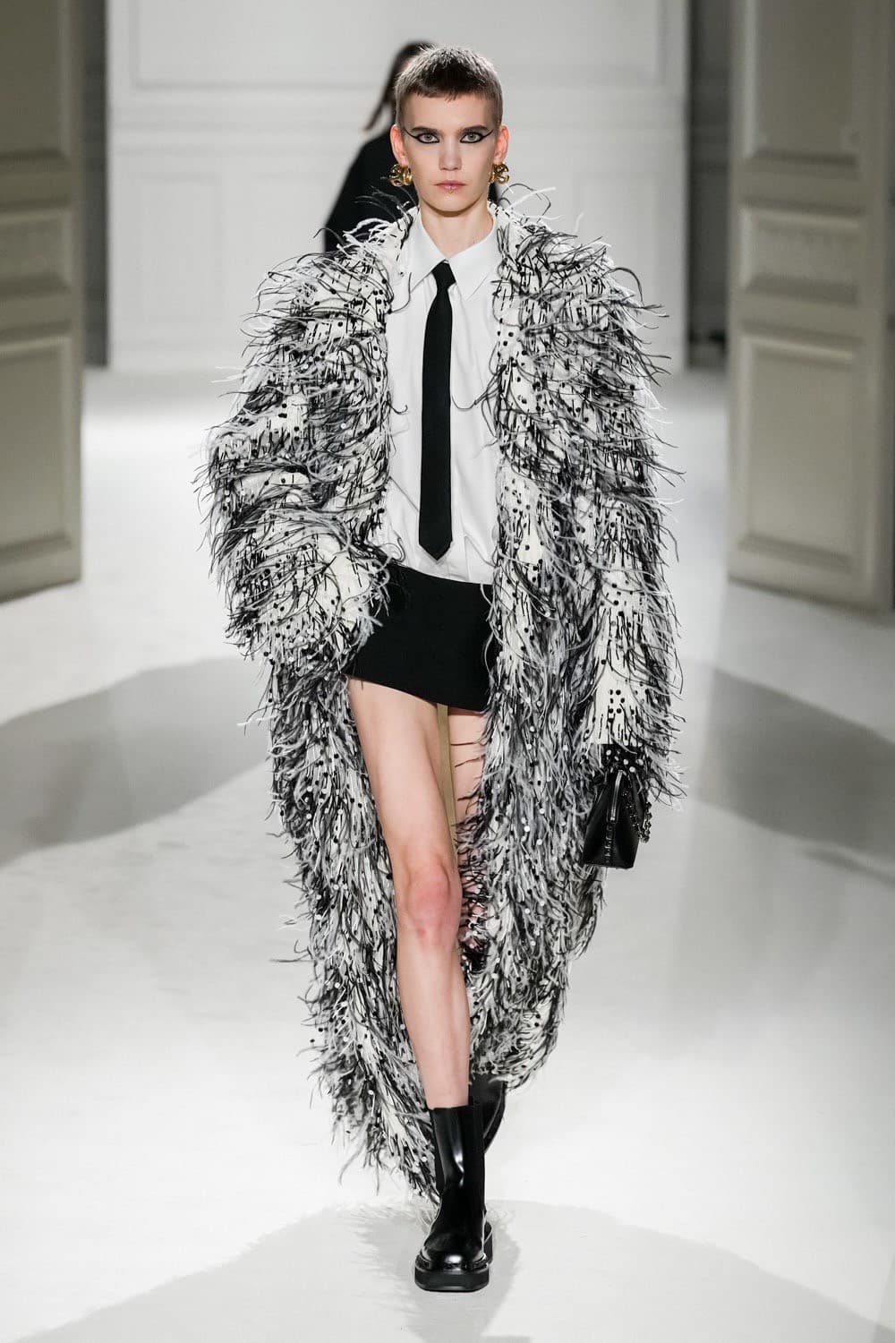 Valentino, Valentino Black Tie, Valentino Fall Winter, Valentino Fall Winter 2023, Valentino FW23, Pierpaolo Piccioli, Valentino Pierpaolo Piccioli