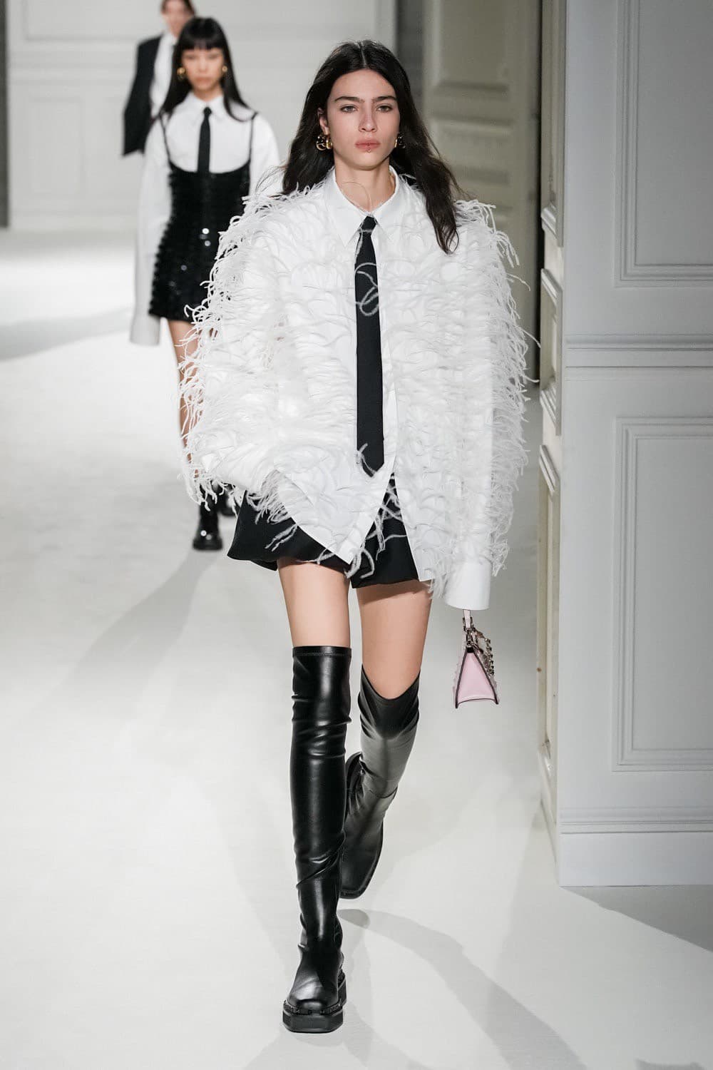 Valentino, Valentino Black Tie, Valentino Fall Winter, Valentino Fall Winter 2023, Valentino FW23, Pierpaolo Piccioli, Valentino Pierpaolo Piccioli