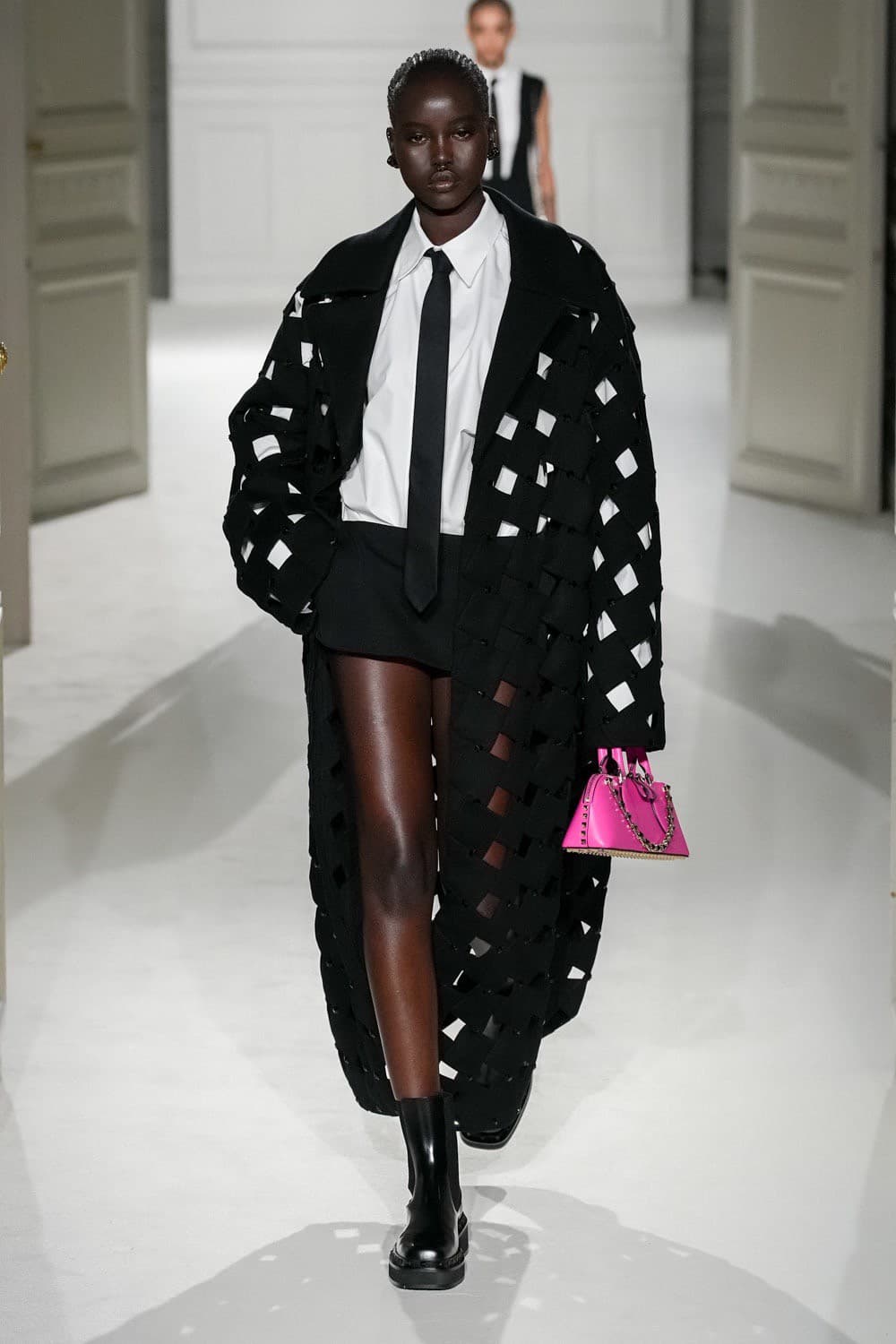 Valentino, Valentino Black Tie, Valentino Fall Winter, Valentino Fall Winter 2023, Valentino FW23, Pierpaolo Piccioli, Valentino Pierpaolo Piccioli