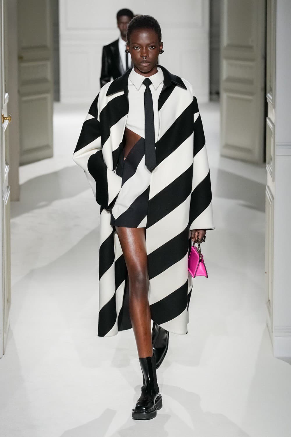 Valentino, Valentino Black Tie, Valentino Fall Winter, Valentino Fall Winter 2023, Valentino FW23, Pierpaolo Piccioli, Valentino Pierpaolo Piccioli