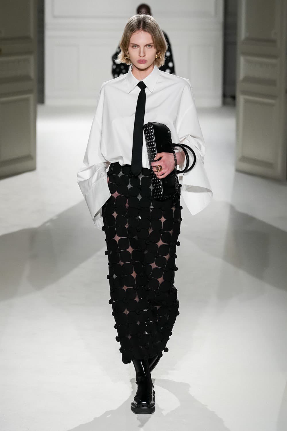 Valentino, Valentino Black Tie, Valentino Fall Winter, Valentino Fall Winter 2023, Valentino FW23, Pierpaolo Piccioli, Valentino Pierpaolo Piccioli