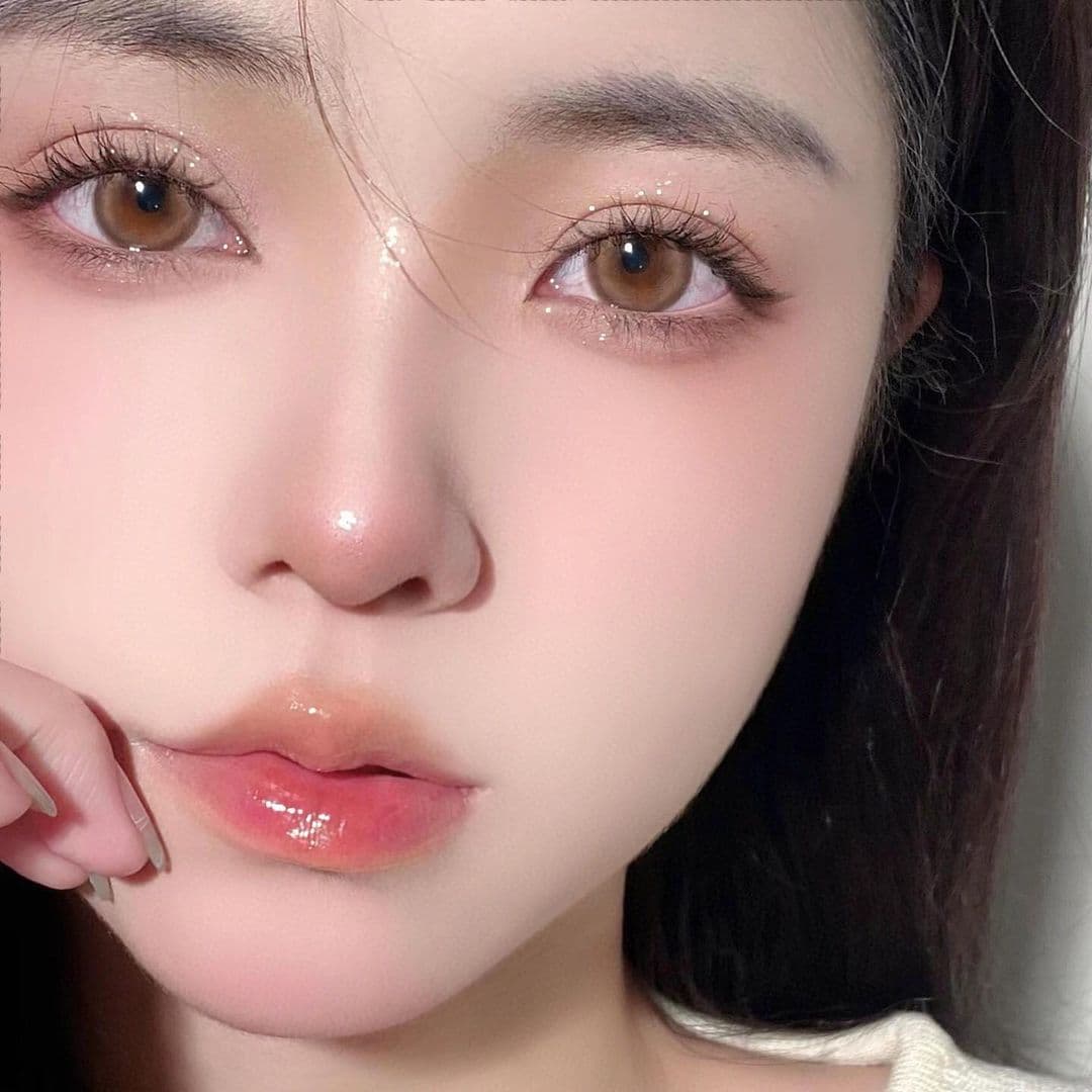 สี คอนแทคเลนส์