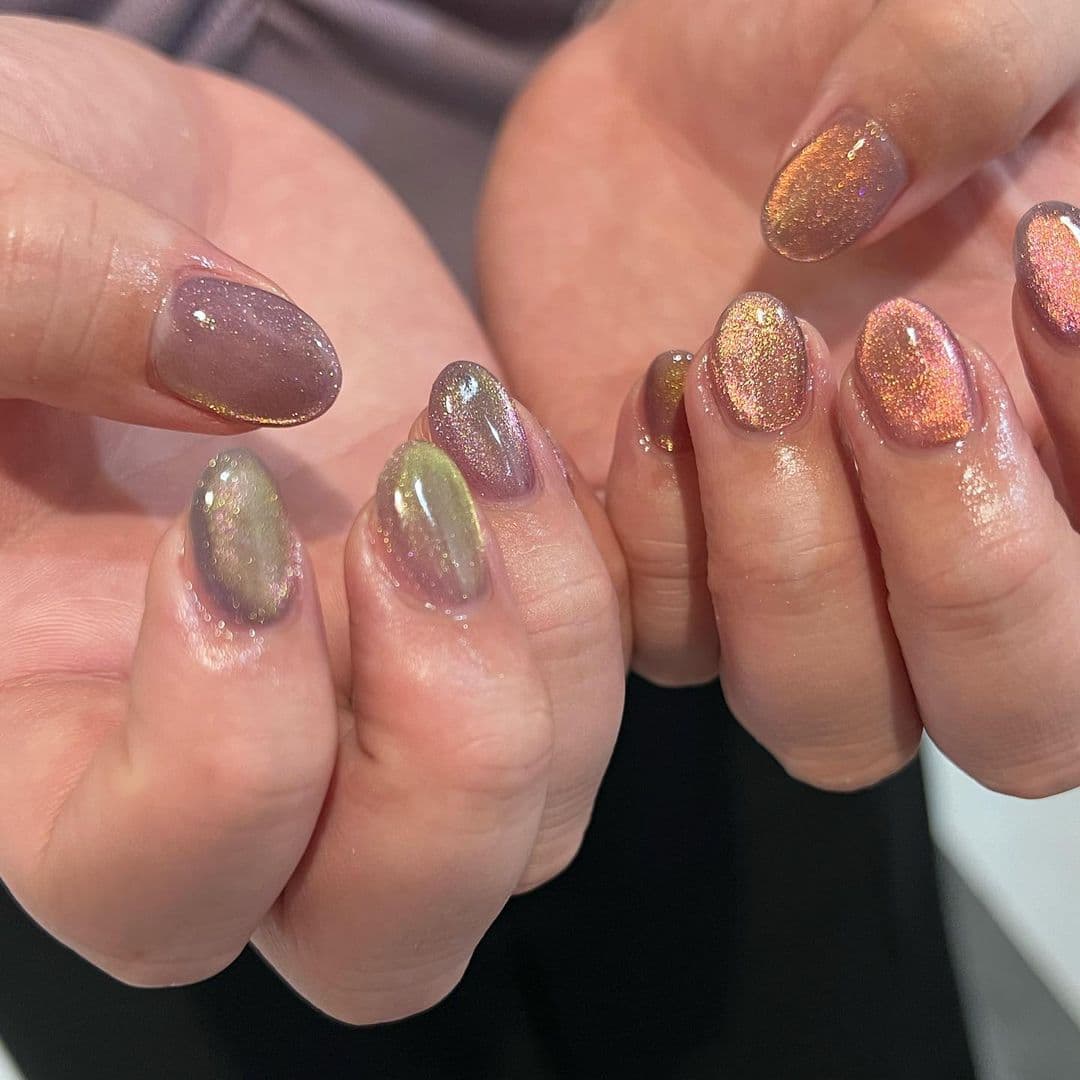 เล็บ สีลูกแก้ว