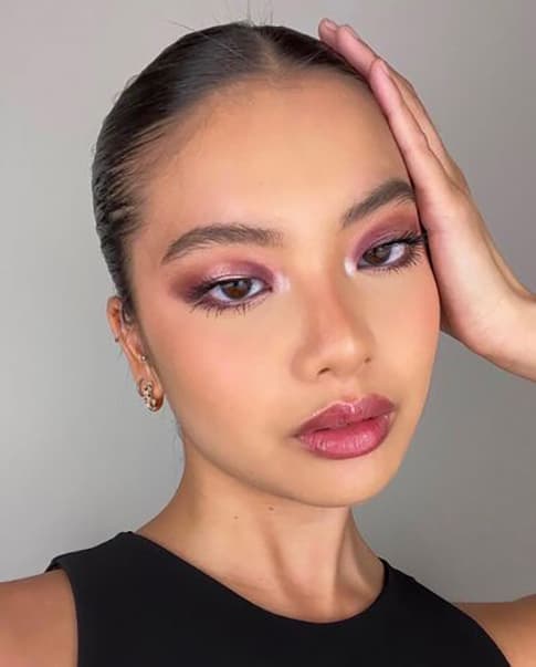 แต่งหน้าไปทะเล