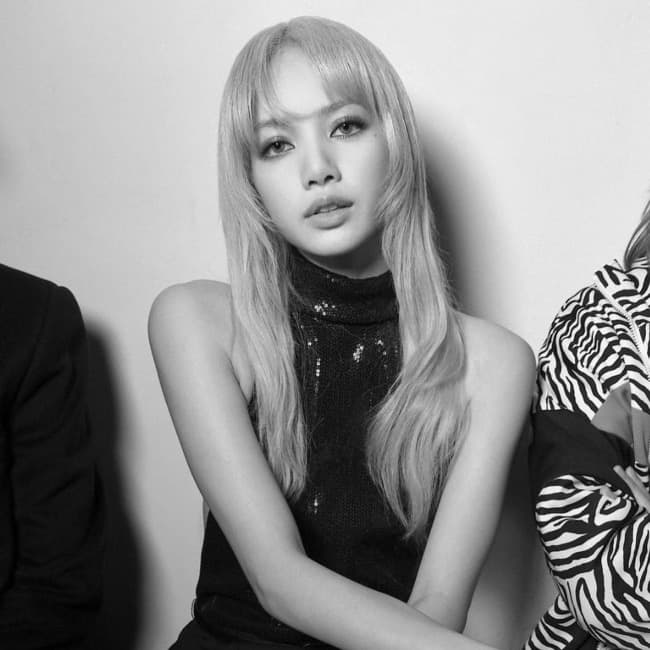 lisa blackpink