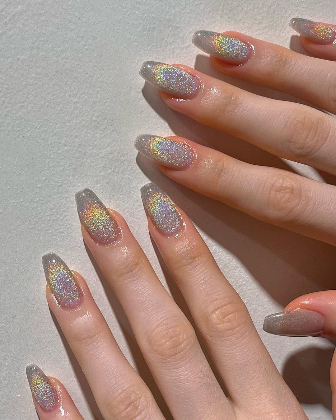 เล็บ สีลูกแก้ว