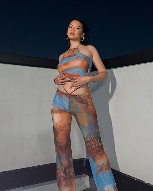 แต่งตัวสายฝอ