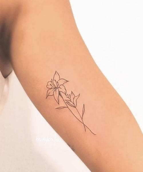 ลายสักดอกไม้ ดอกลิลลี่