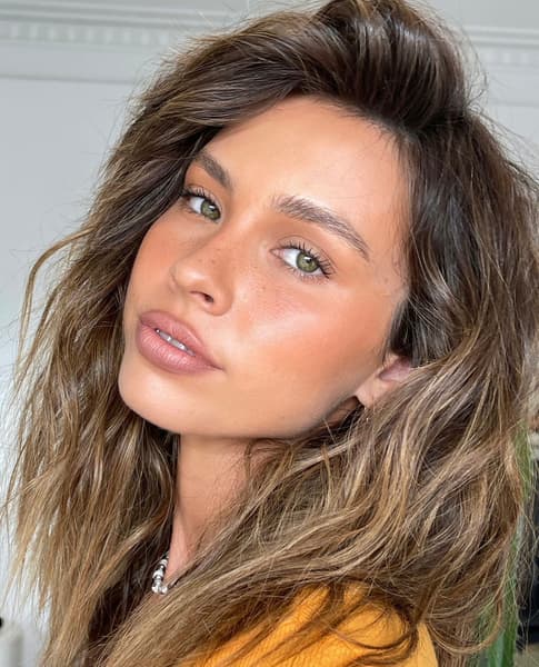 แต่งหน้าไปทะเล