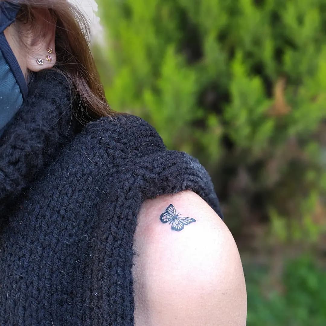 รอยสักผีเสื้อ