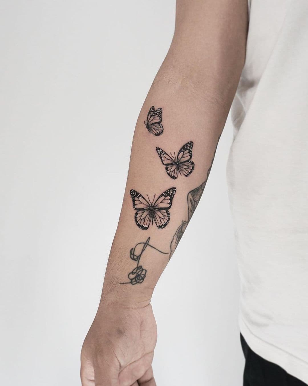 รอยสักผีเสื้อ