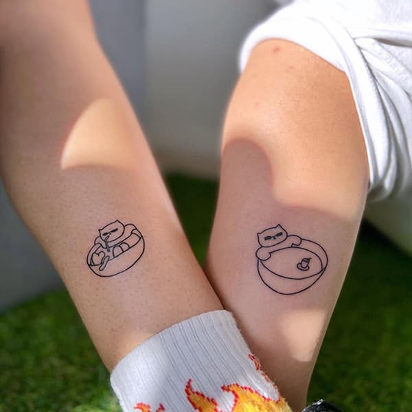 รอยสักคู่