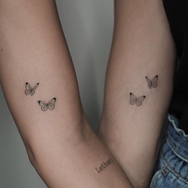 รอยสักคู่