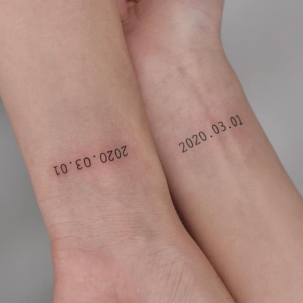 รอยสักคู่