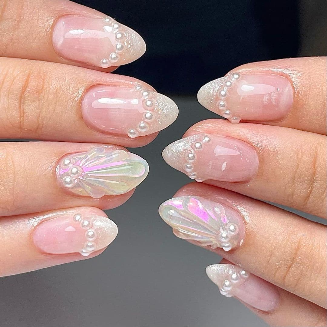 เล็บสีมุก