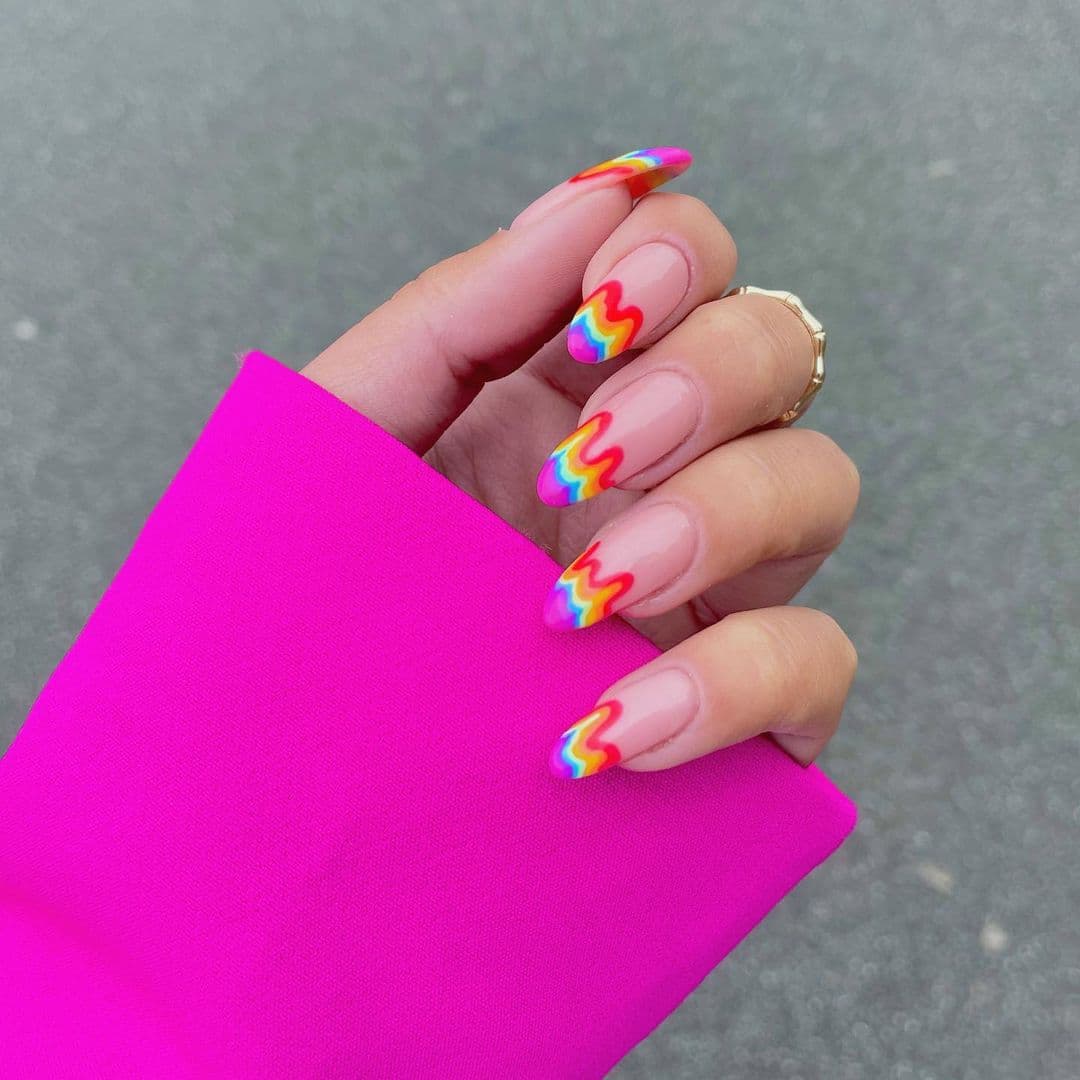 เล็บ สี รุ้ง, ทํา เล็บ สี รุ้ง