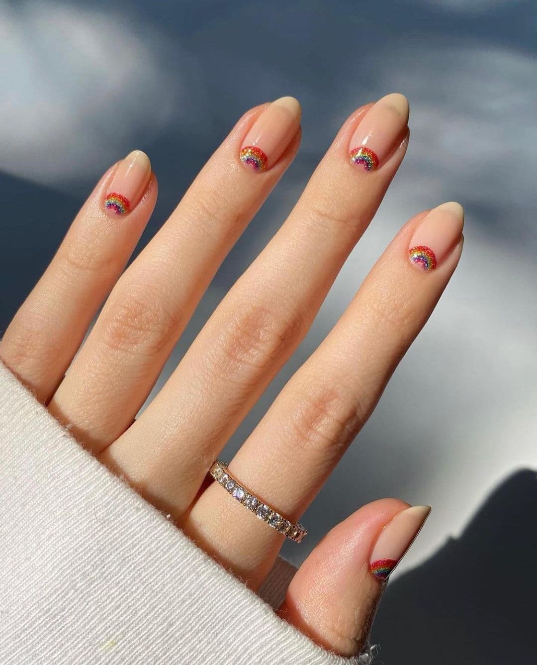 เล็บ สี รุ้ง, ทํา เล็บ สี รุ้ง