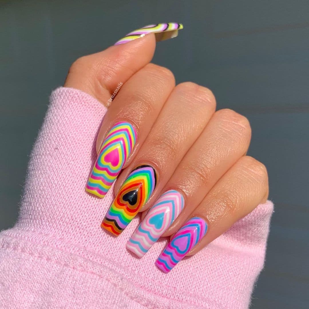 เล็บ สี รุ้ง, ทํา เล็บ สี รุ้ง