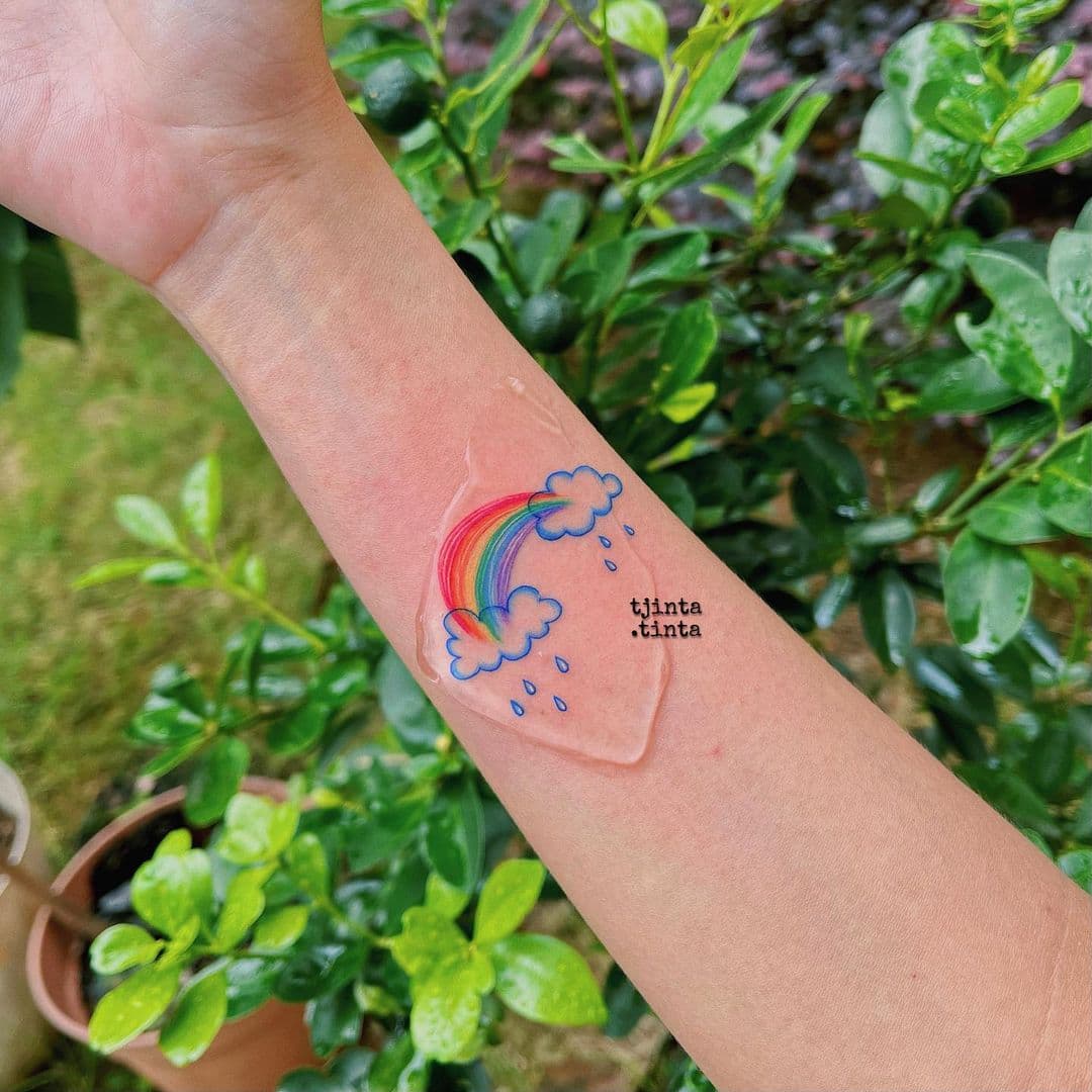 รอยสักสีรุ้ง