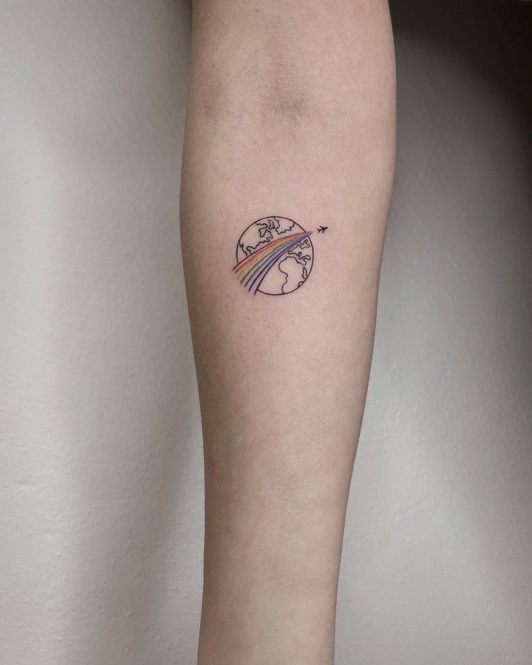 รอยสักสีรุ้ง