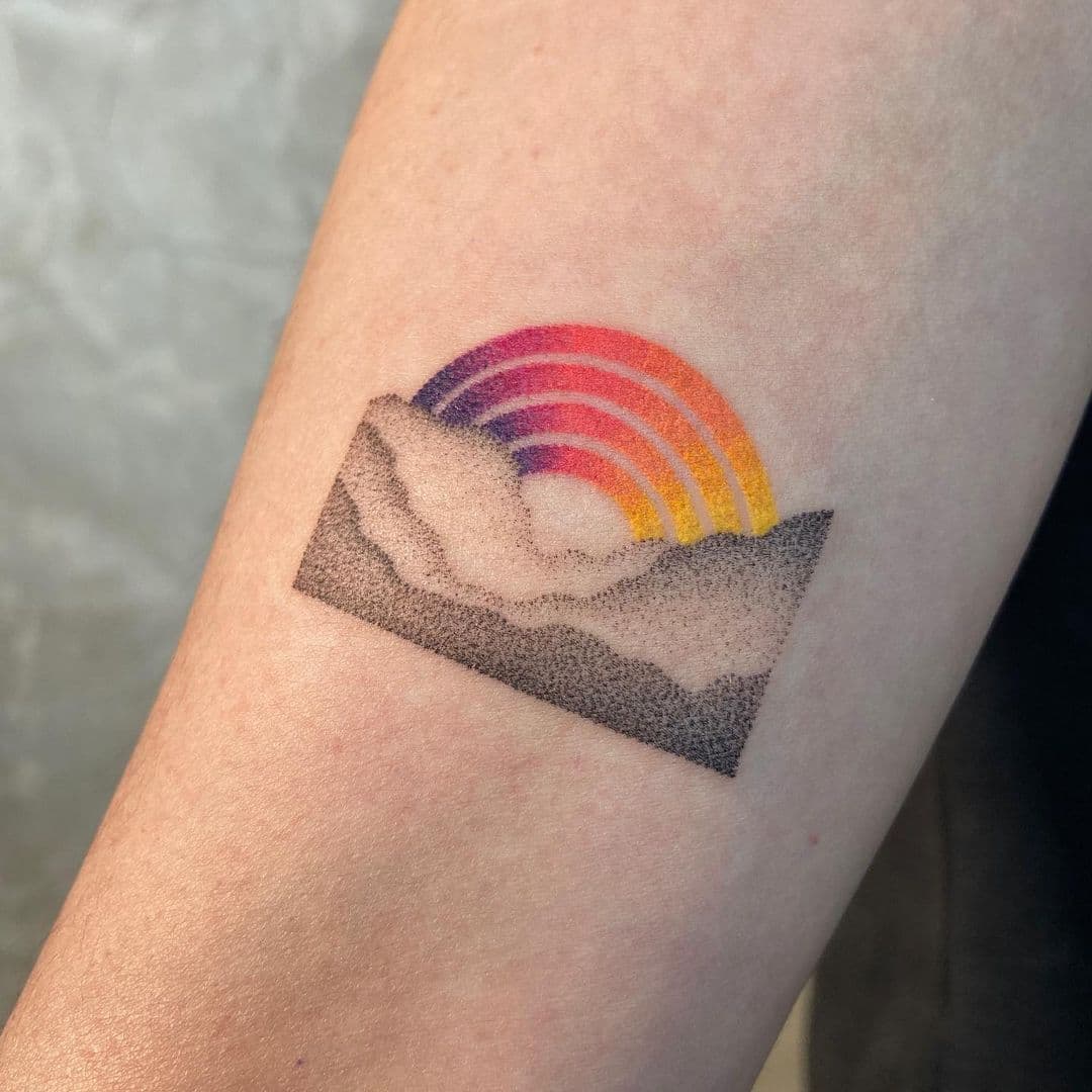 รอยสักสีรุ้ง