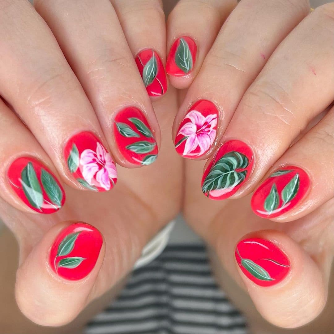 เล็บเจลสีแดง