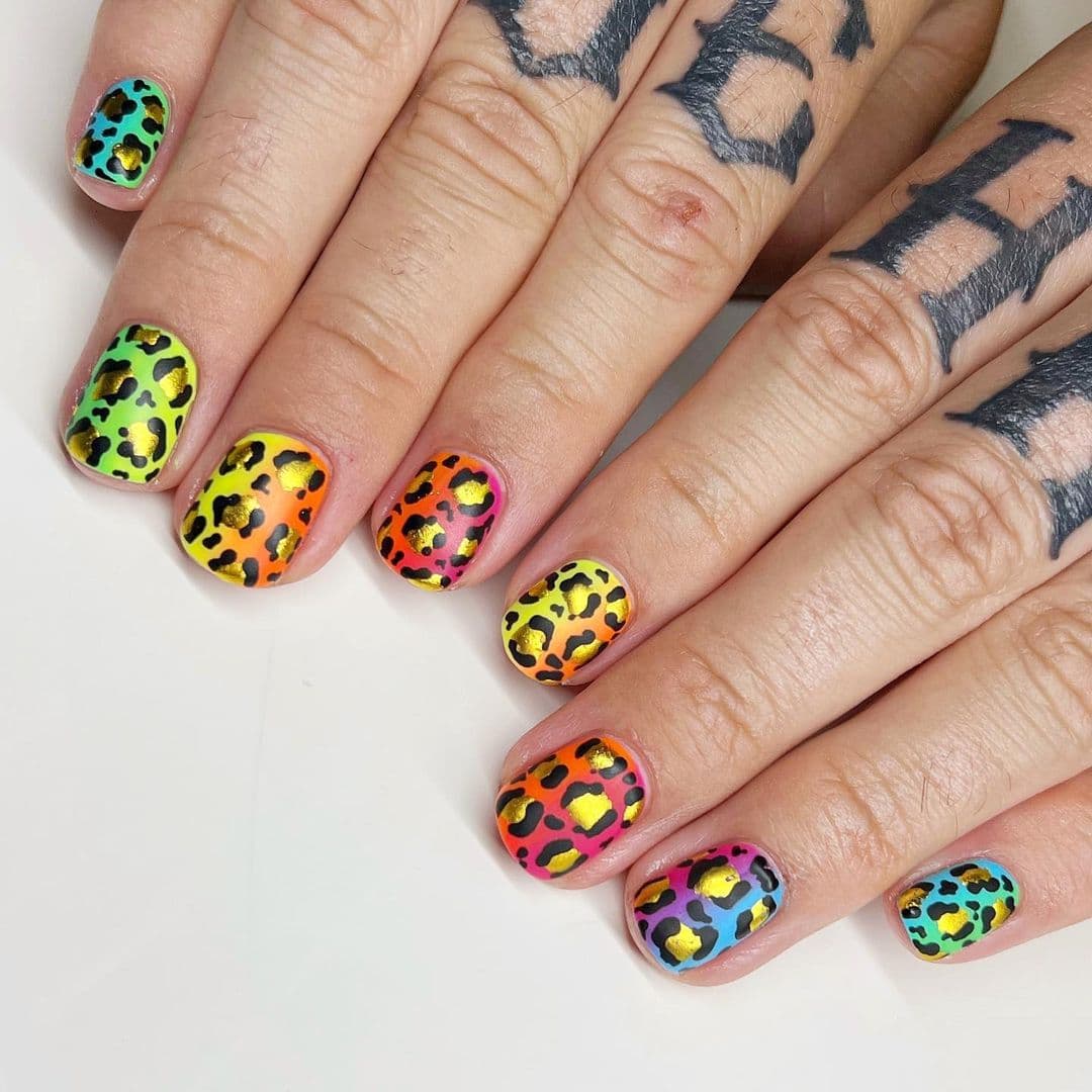 เล็บลายเสือ