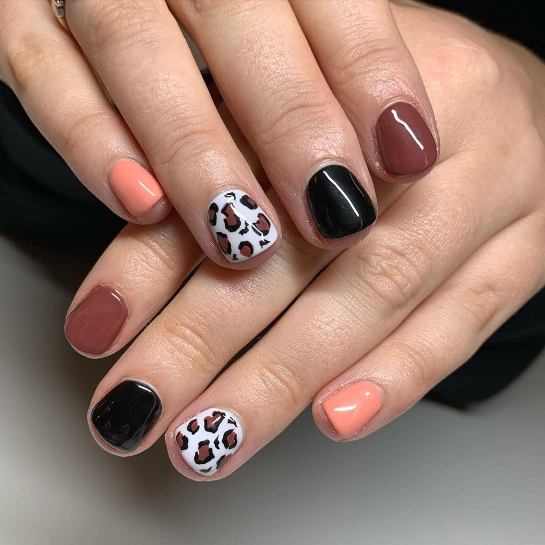 เล็บลายเสือ